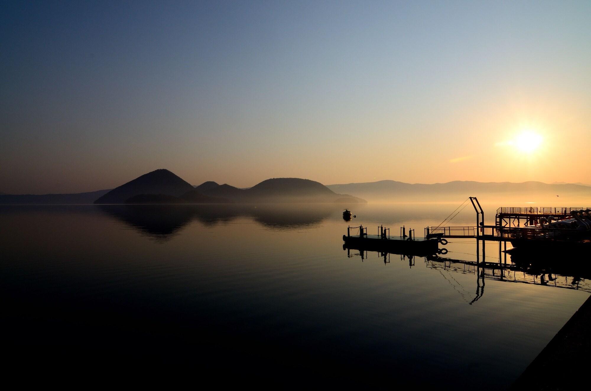 Toyako Manseikaku Hotel Lakeside Terrace Dış mekan fotoğraf